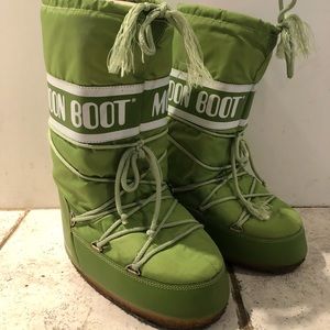 Lime Green Moon Boots